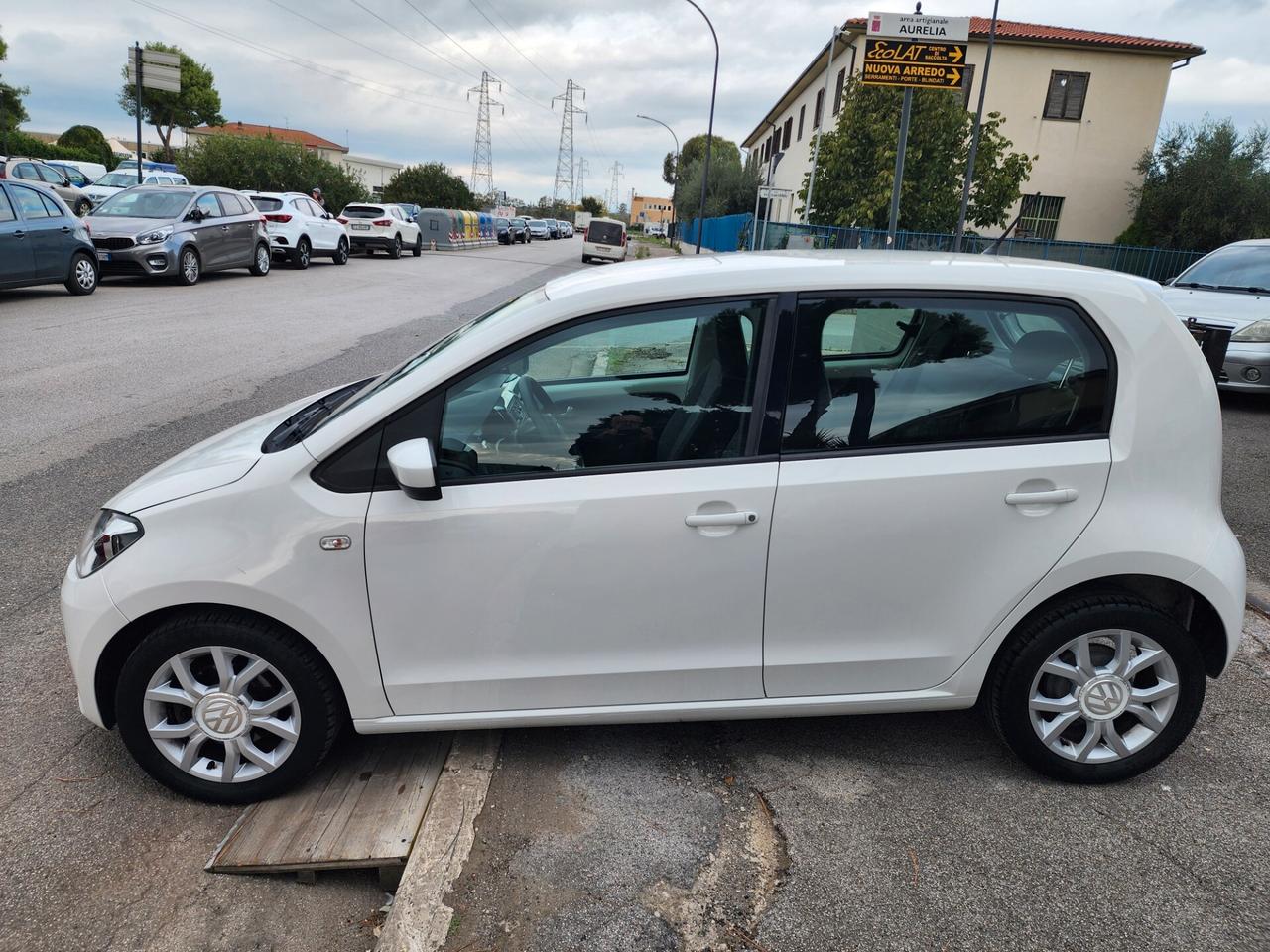 Volkswagen up! 1.0 5p. move