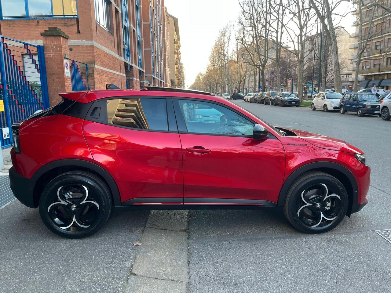 Alfa Romeo Junior 1.2 145 CV Hybrid eDCT6 Speciale