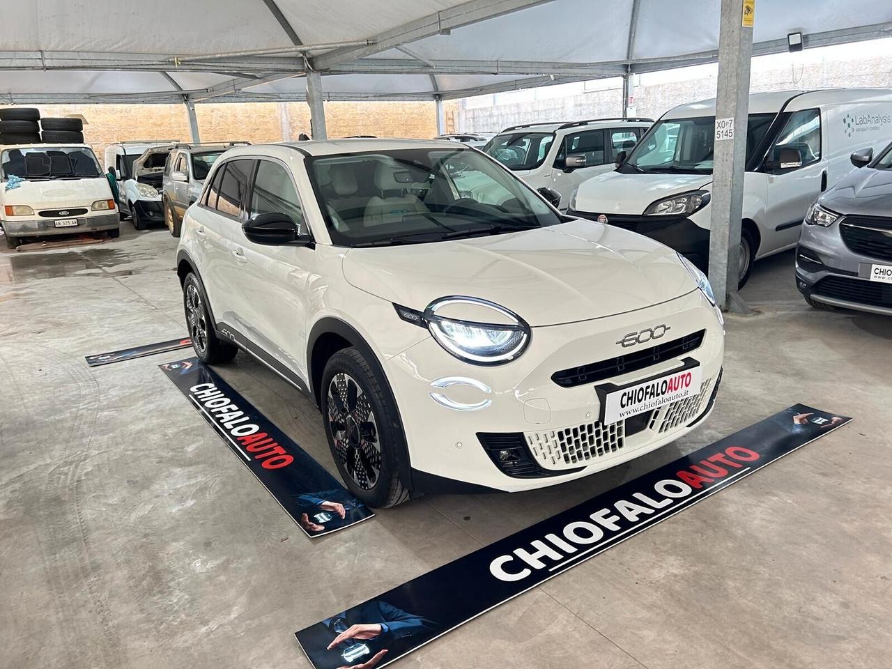 Fiat 600 Hybrid 100 CV DCT MHEV La Prima