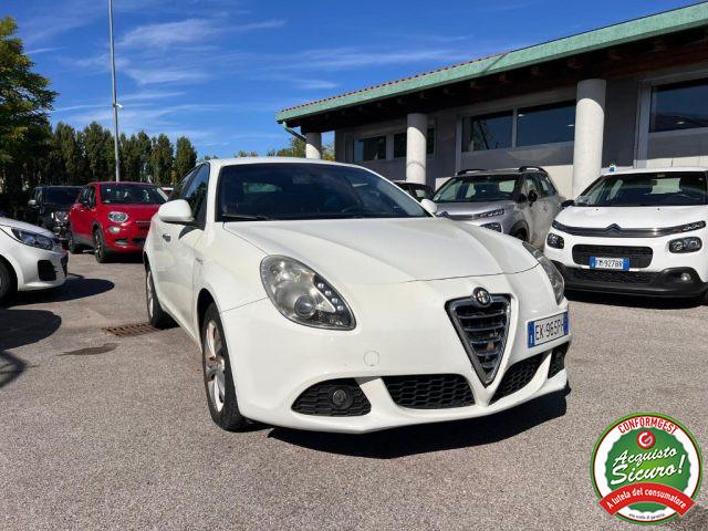 ALFA ROMEO Giulietta 1.6 JTDm-2 105 CV Distinctive