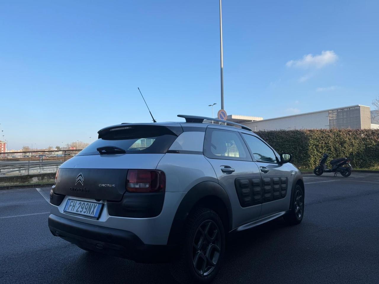 Citroen C4 Cactus PureTech 82 Shine