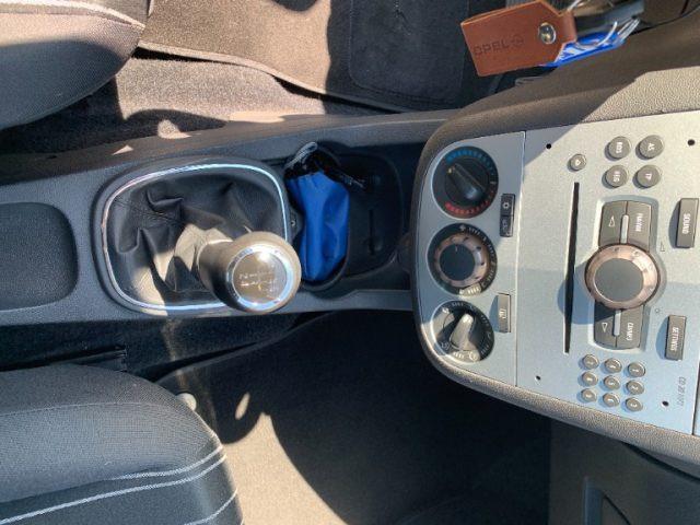 OPEL Corsa 1.2 80CV 3 porte GPL-TECH Club