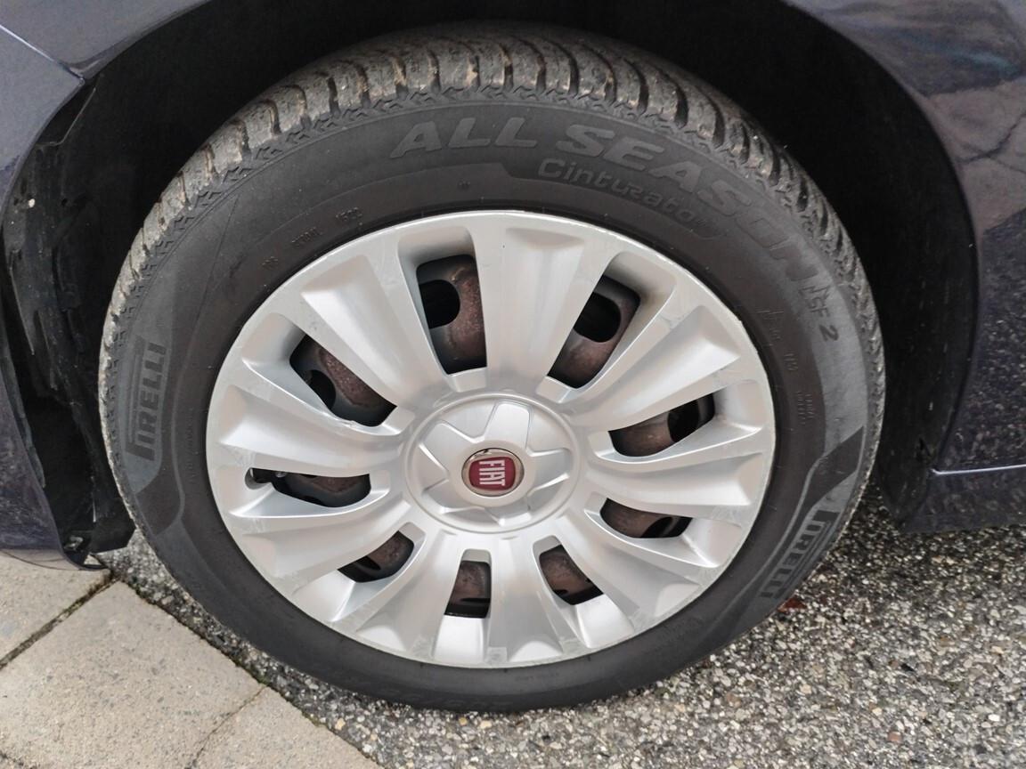 Fiat Tipo 1.4 5 porte Easy 95000KM 10/2016 EURO 6B MANUTENZIONI COMPRESE