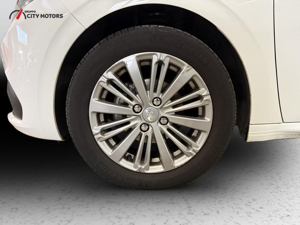 Peugeot 208 5 Porte 1.2 PureTech Allure