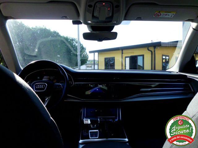 AUDI Q8 45 TDI quattro tiptronic Sport