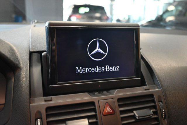 MERCEDES-BENZ C 200 CDI BLUEFF. SPORT 136CV AUTO NAVI CRUISE 17"FULL!!