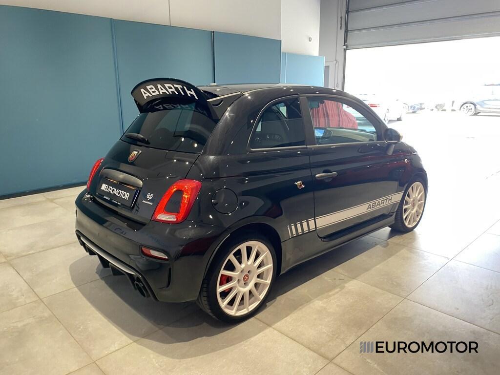 Abarth 595 1.4 T-Jet esseesse