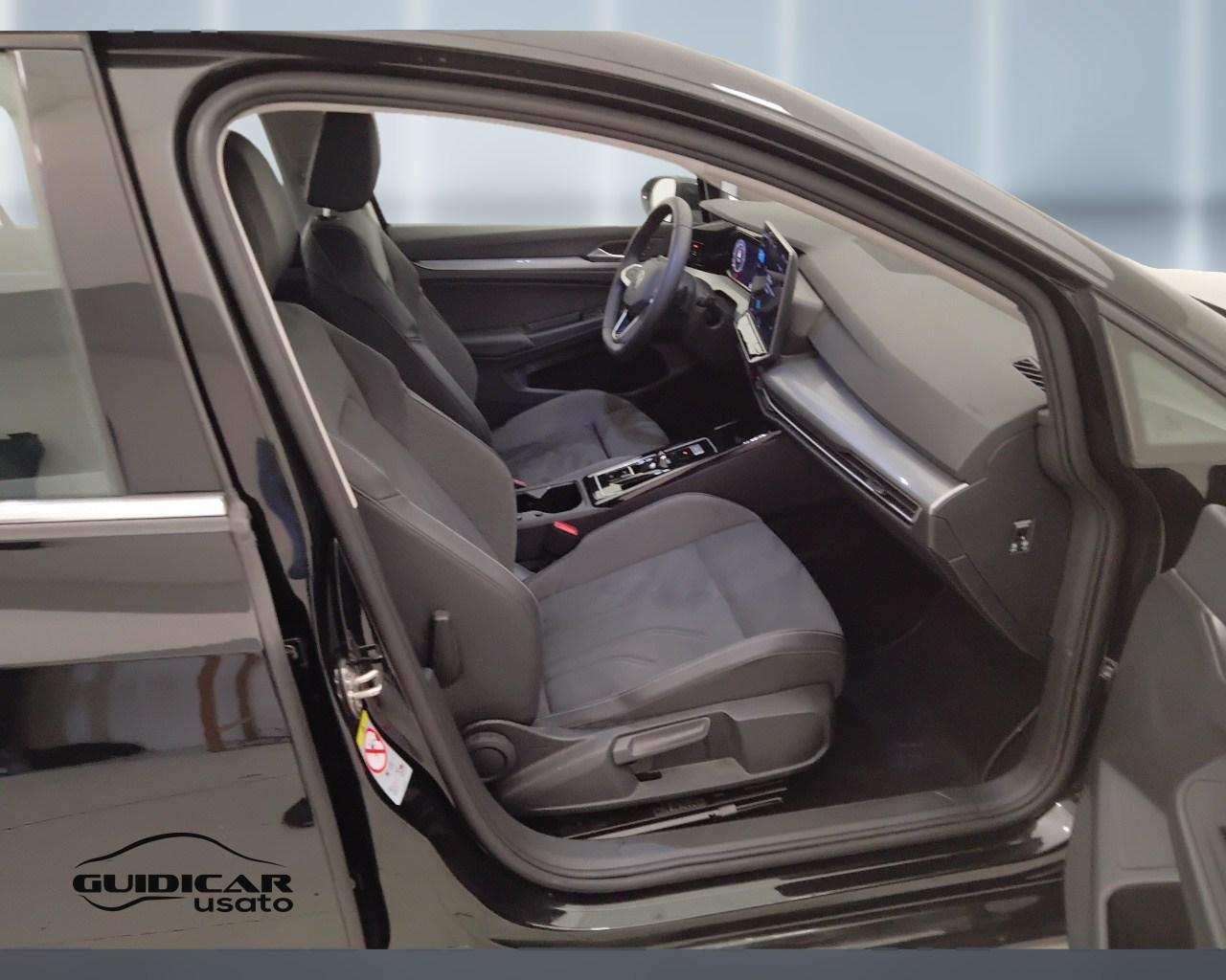 VOLKSWAGEN Golf VIII 2024 - Golf 2.0 tdi Style 150cv dsg