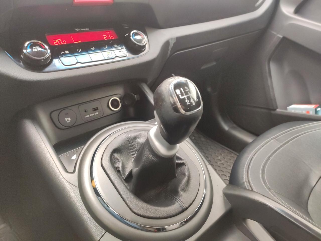 Kia Sportage 1.7 CRDI VGT 2WD Active