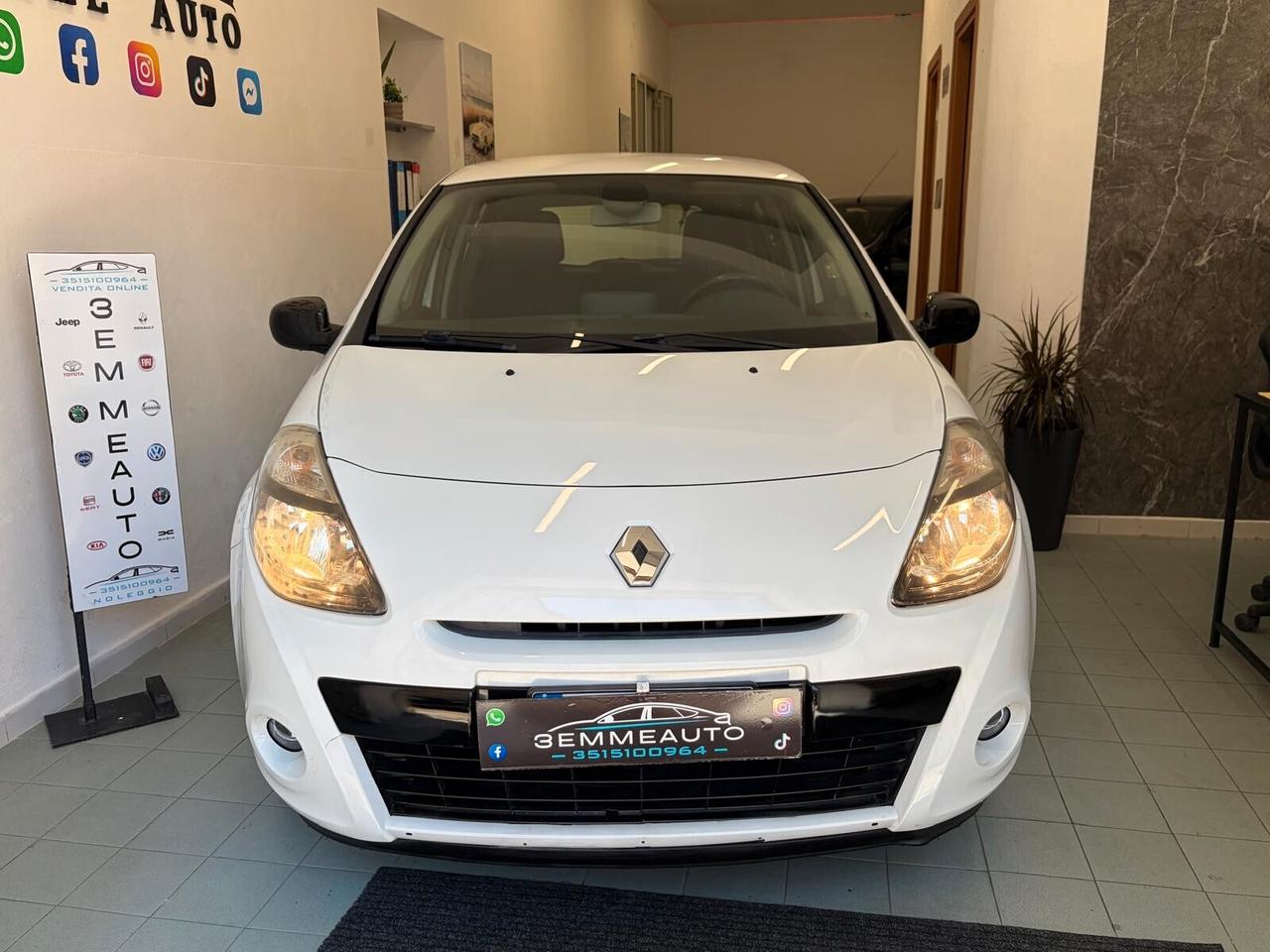 Renault Clio 1.2 75Cv 12 MESI DI GARANZIA NUOVISSIMA