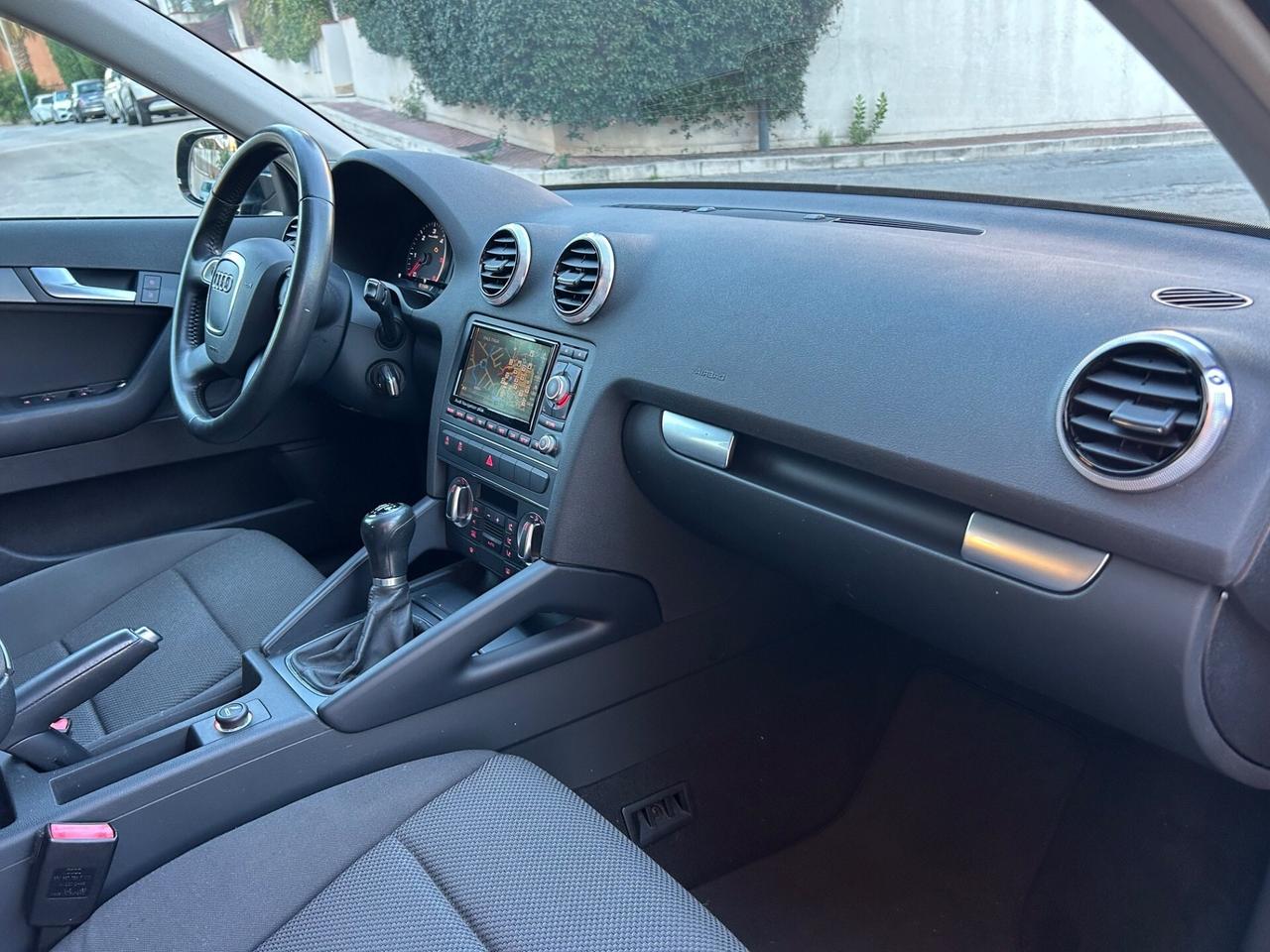 Audi A3 SPB 1.6 TDI Ambition ideale per neopatenta