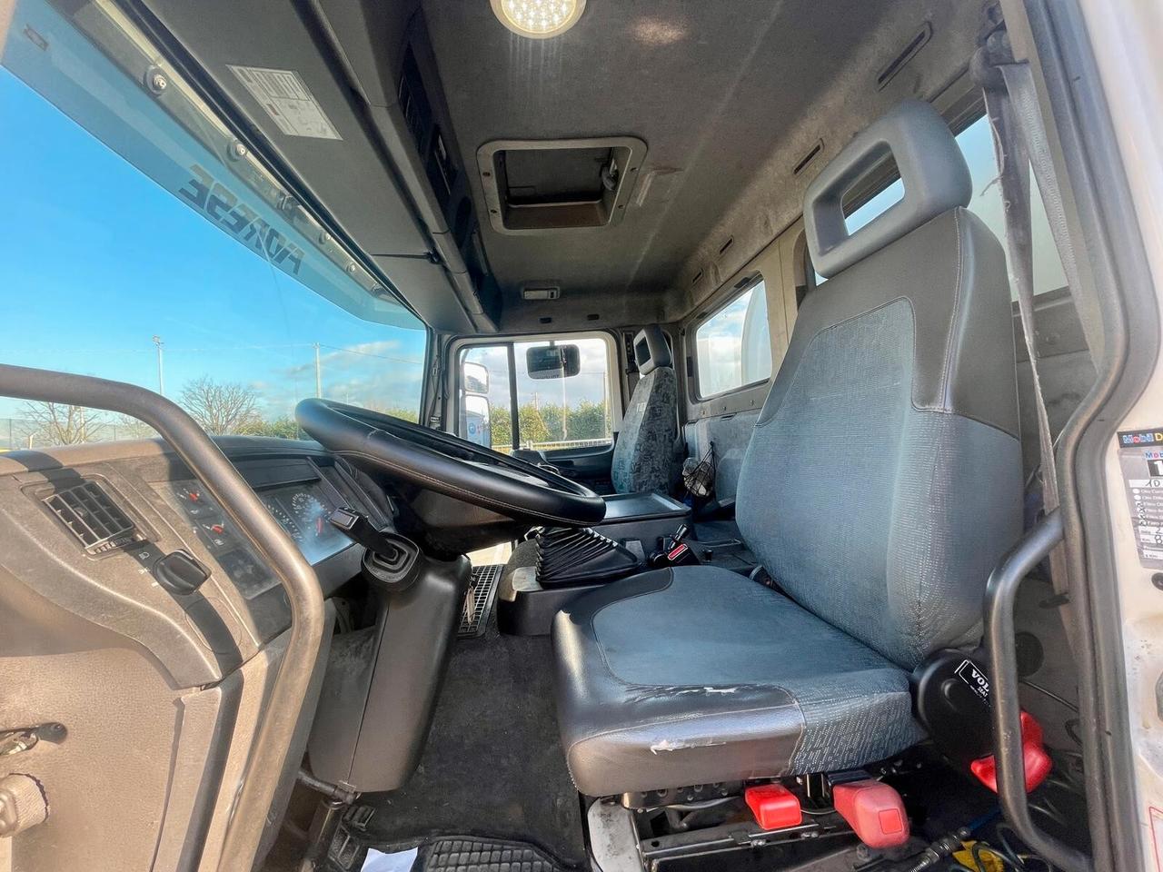 Volvo FL6-250 - CISTERNA TRASPORTO CARBURANTE CON POMPA CONTALITRI