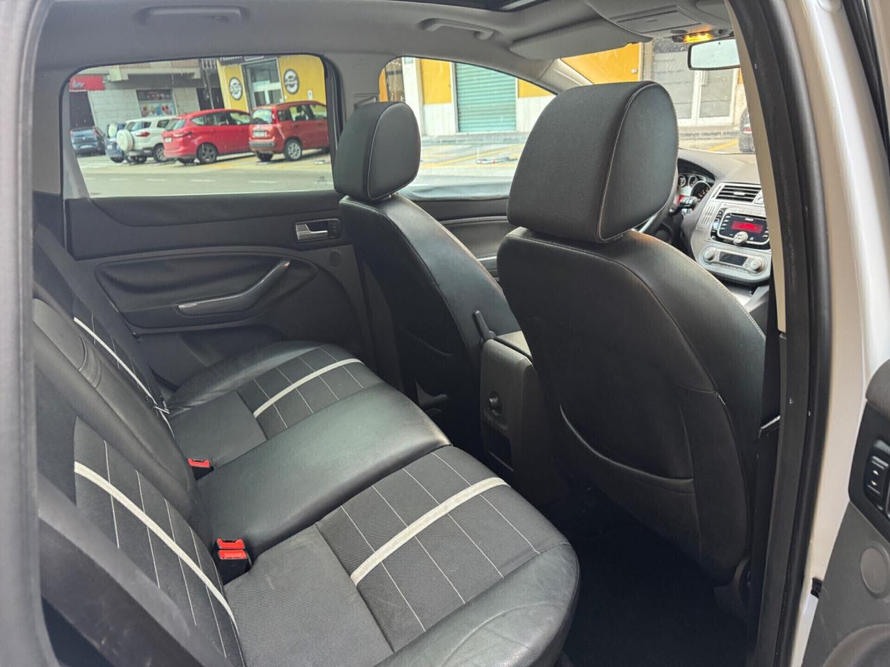 Ford Kuga 2.0 TDCi 136 CV 4WD Titanium