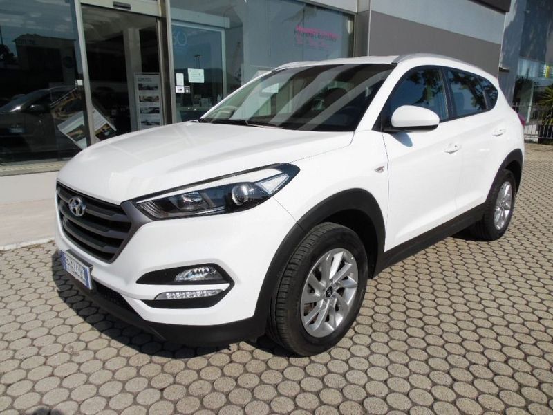 Hyundai Tucson 1.6 GDI Comfort + PACK NAVIGATORE E RETROCAMERA, RUOTINO SCORTA