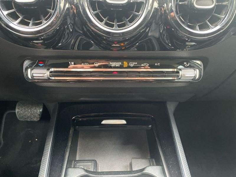 Mercedes-Benz GLA 180 d Business auto