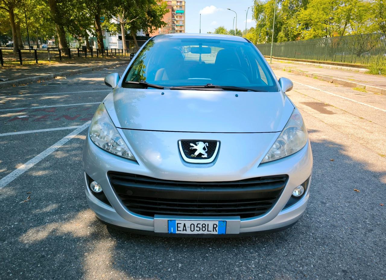 Peugeot 207 1.4 VTi 95CV 5p. XS