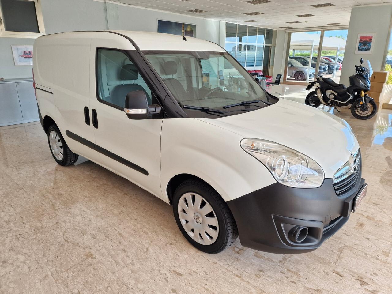 Opel Combo Doblò 1.6 Mjet 120CV