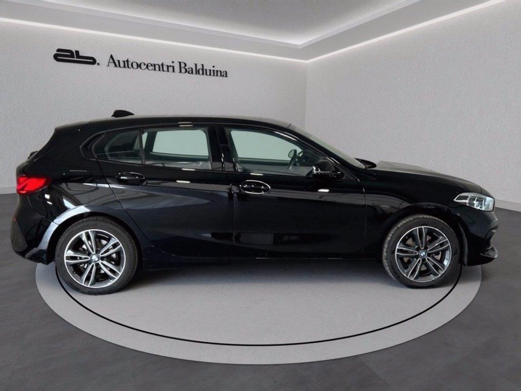 BMW 116d luxury del 2021