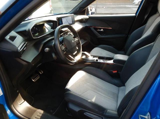 PEUGEOT 2008 motore elettrico 136 CV GT TETTO APRIBILE