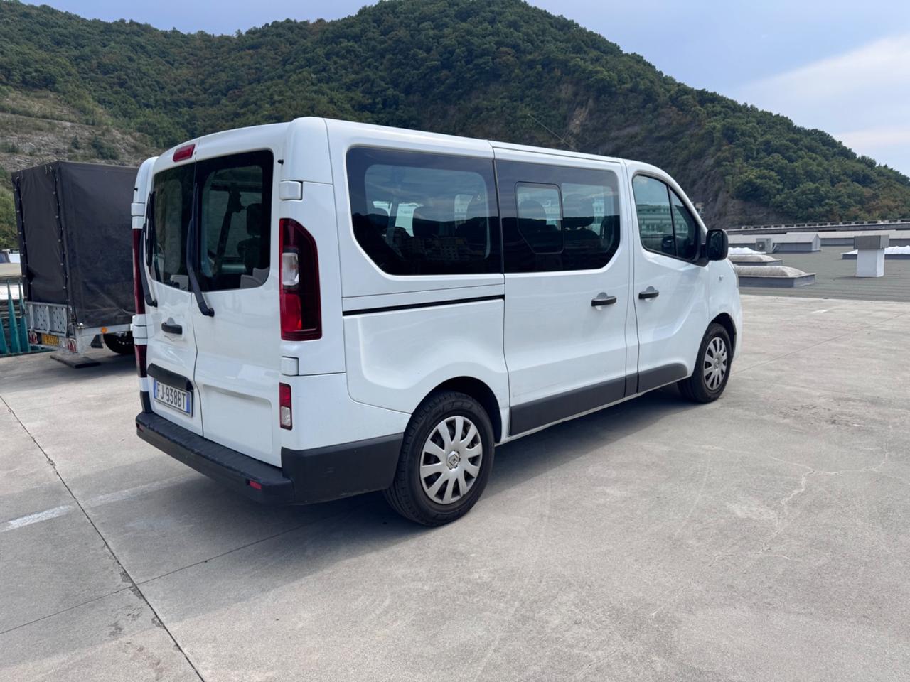Renault Trafic T27 1.6 DCI EU6 9p PC -ZEN + IVA