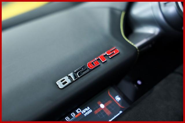 FERRARI 812 GTS|DISPLAY PASS|VERDE BRITISH|LIFT