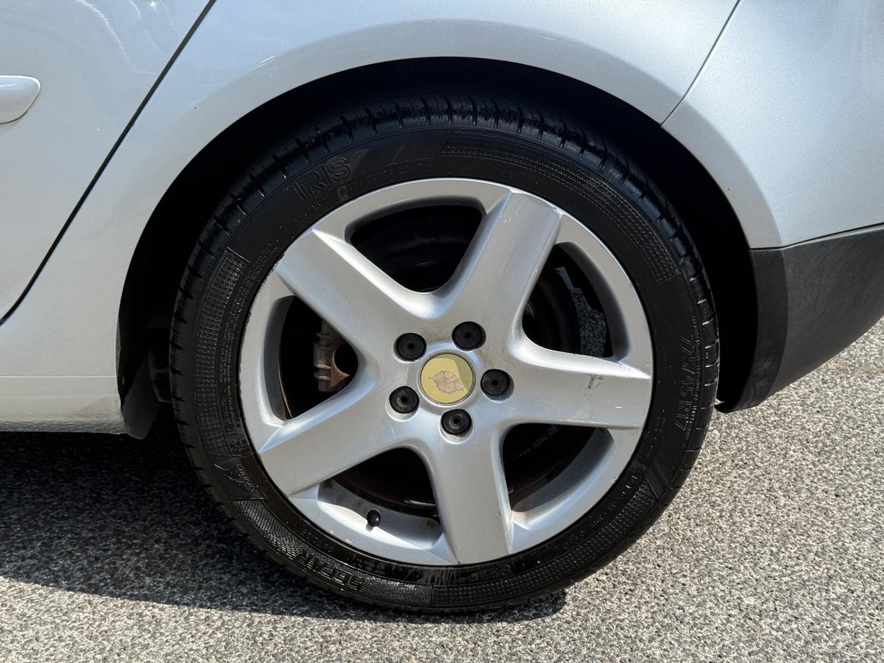 Volkswagen Golf 2.0 TDI 140cv 5p. Sportline