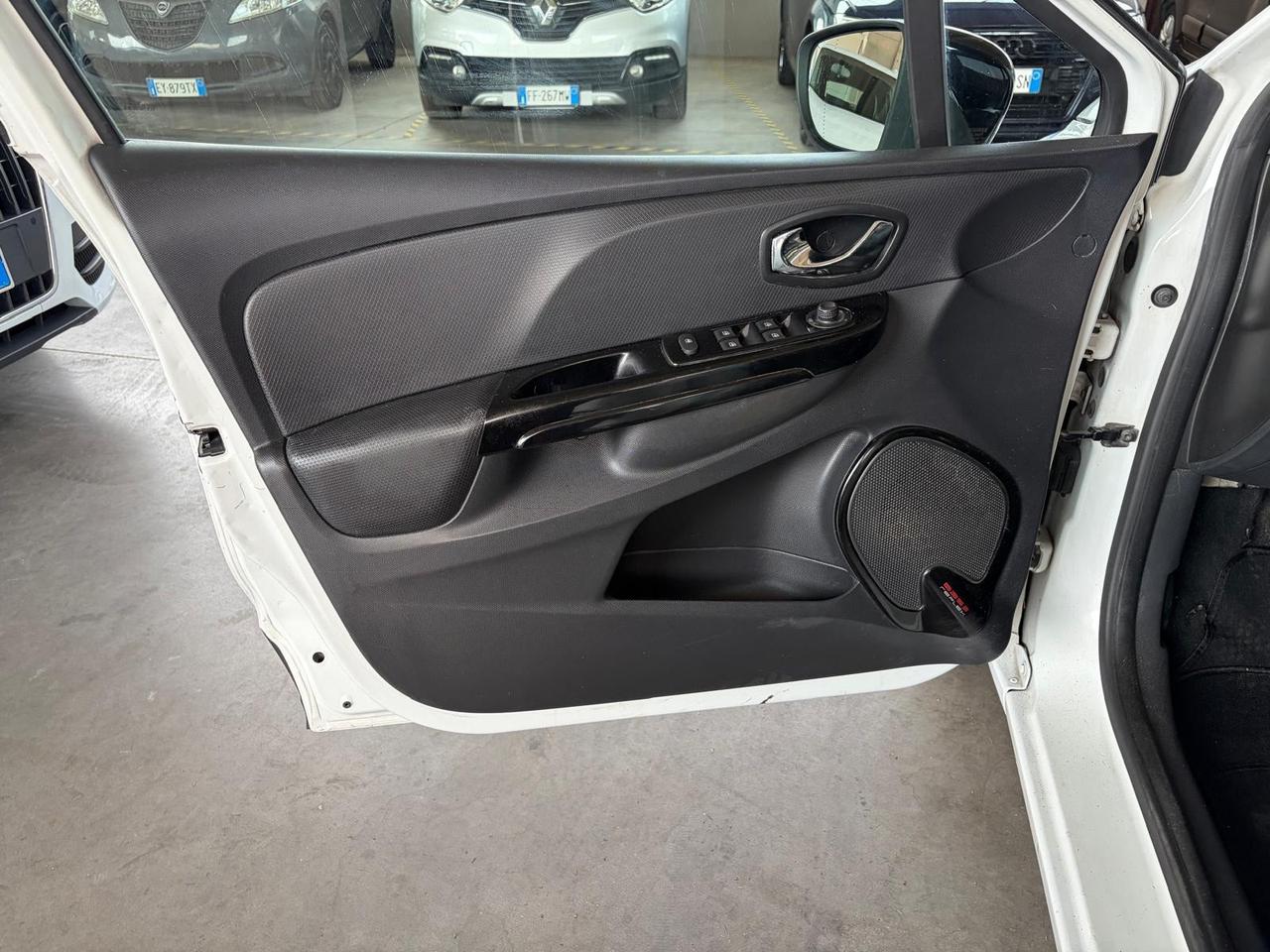 Renault Clio 1.5 dCi 8V 90CV Start&Stop 5 porte Energy