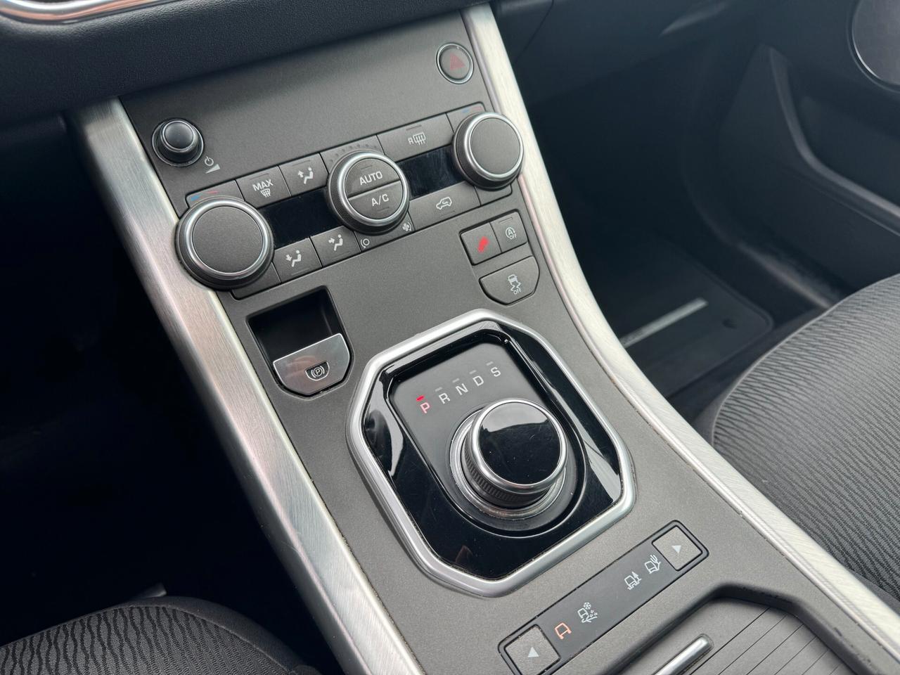 Land Rover Range Evoque 2.0 TD4 150 CV 5p. SE