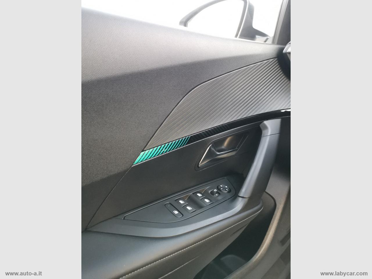 PEUGEOT 2008 BlueHDi 110 S&S Allure