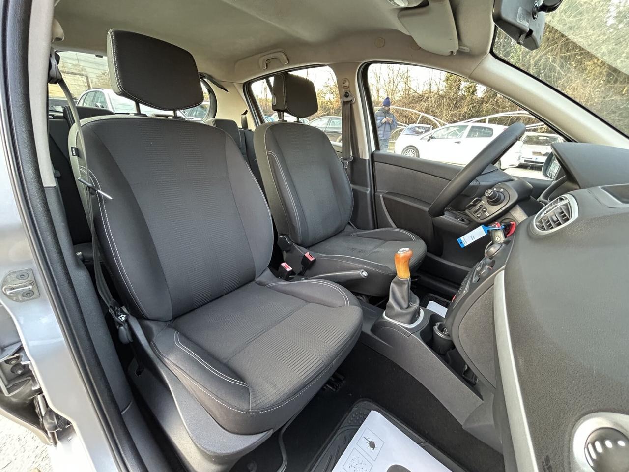 RENAULT CLIO 1.2 75CV GPL UNICO PROP. NEOPATENTATI