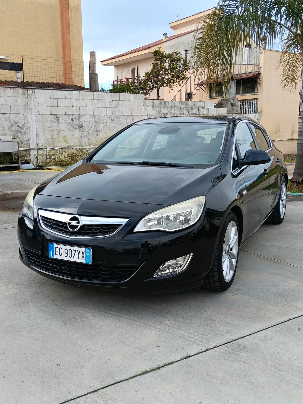 Opel Astra 1.7 CDTI 110CV Sports Tourer Cosmo