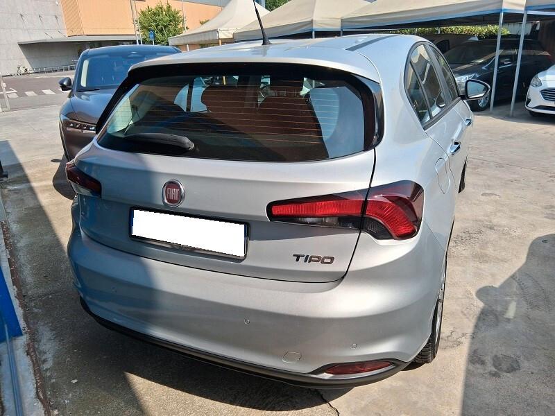 Fiat Tipo 1.3 Mjt S&S 5 porte Easy