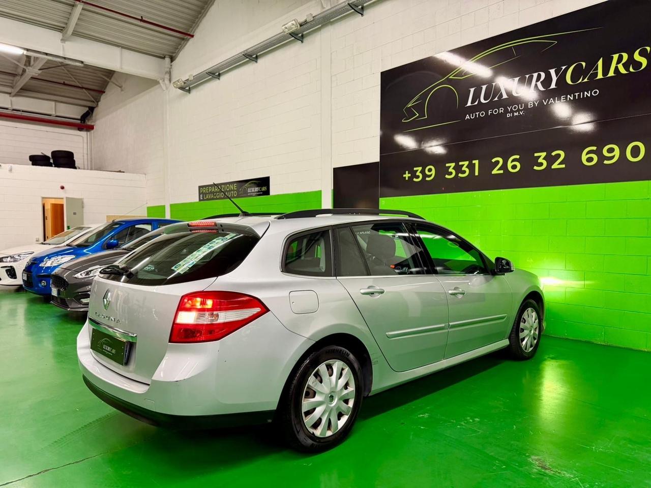 Renault Laguna 2.0 16V SporTour Nav