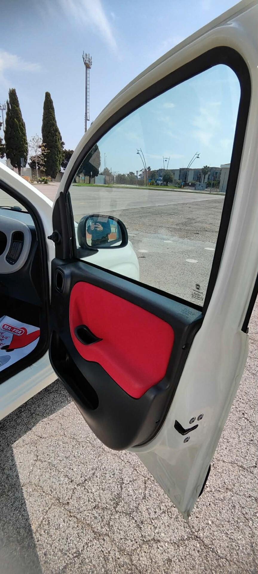 Fiat Panda 0.9 TwinAir Turbo Natural Power Lounge