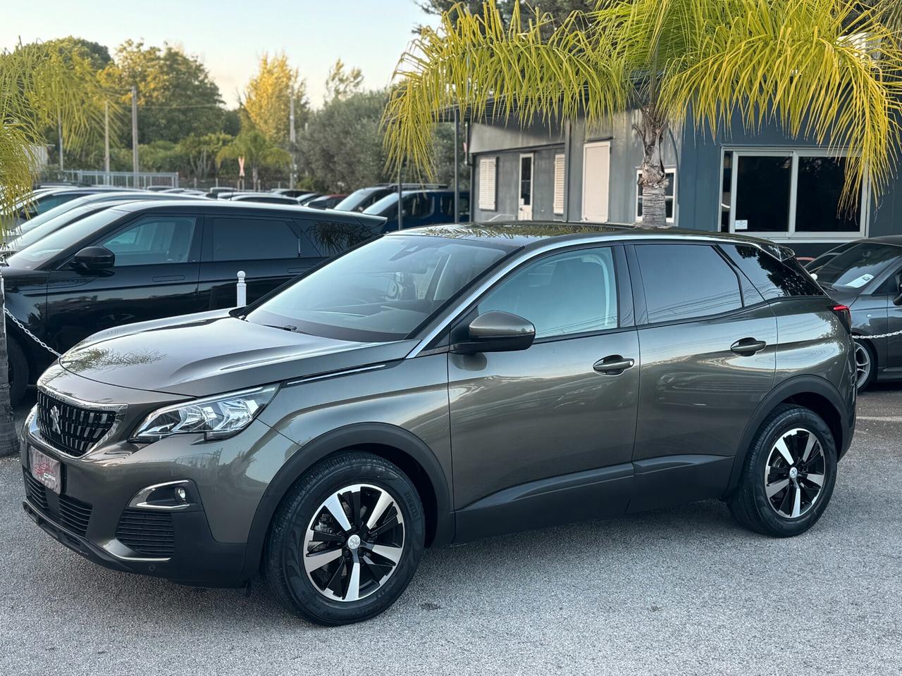 Peugeot 3008 BlueHDi 130 S&S EAT8 Business 2019