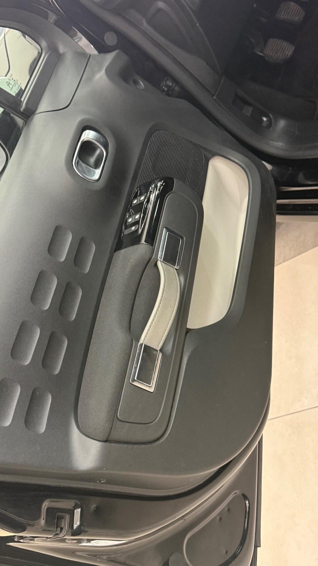 Citroen C3 PureTech 110 S&S EAT6 Shine Pack