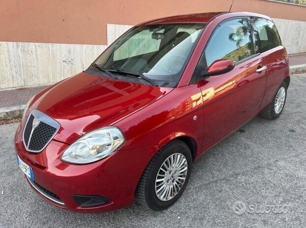 Lancia Ypsilon 1.2 benz ideale per neo patentati