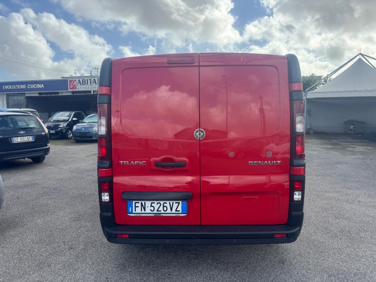 Renault Trafic 1.6 120CV Passo Lungo