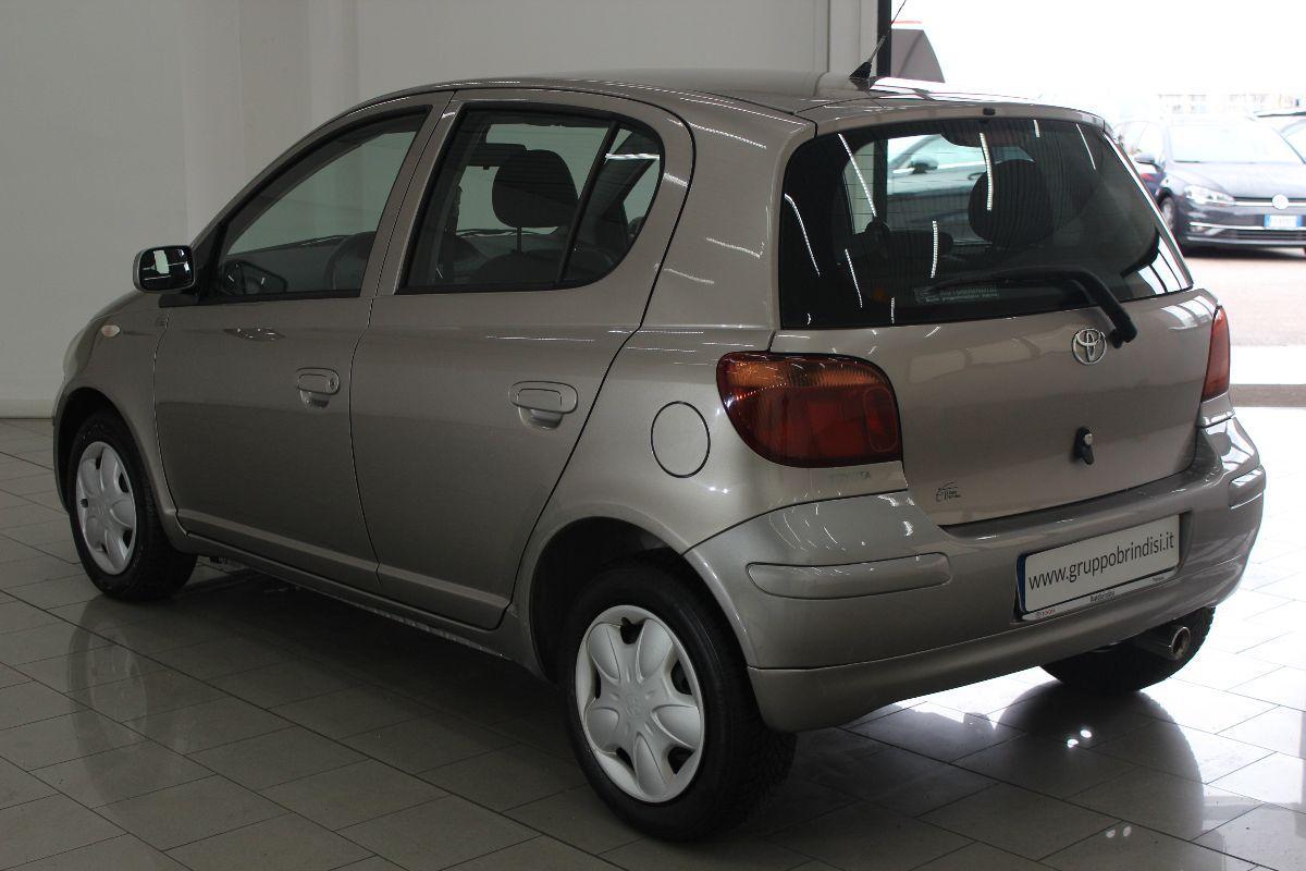TOYOTA - Yaris - 16V 5 porte '03