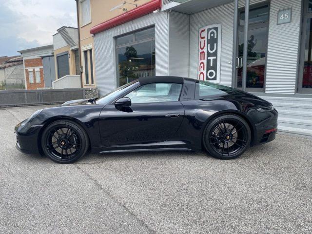 PORSCHE Targa 4 GTS