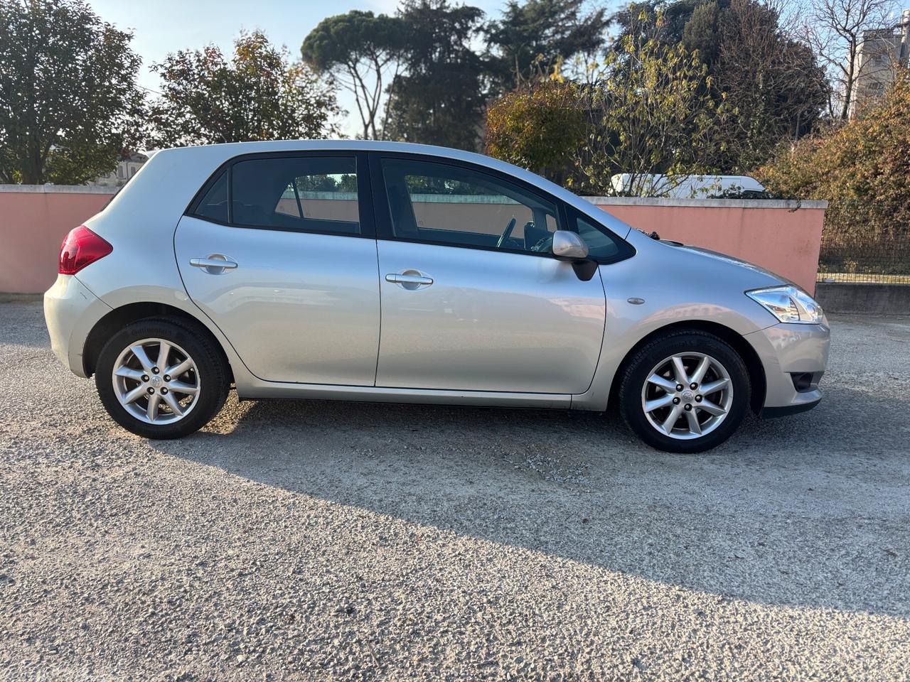 Toyota Auris 1.4 5 porte Sol