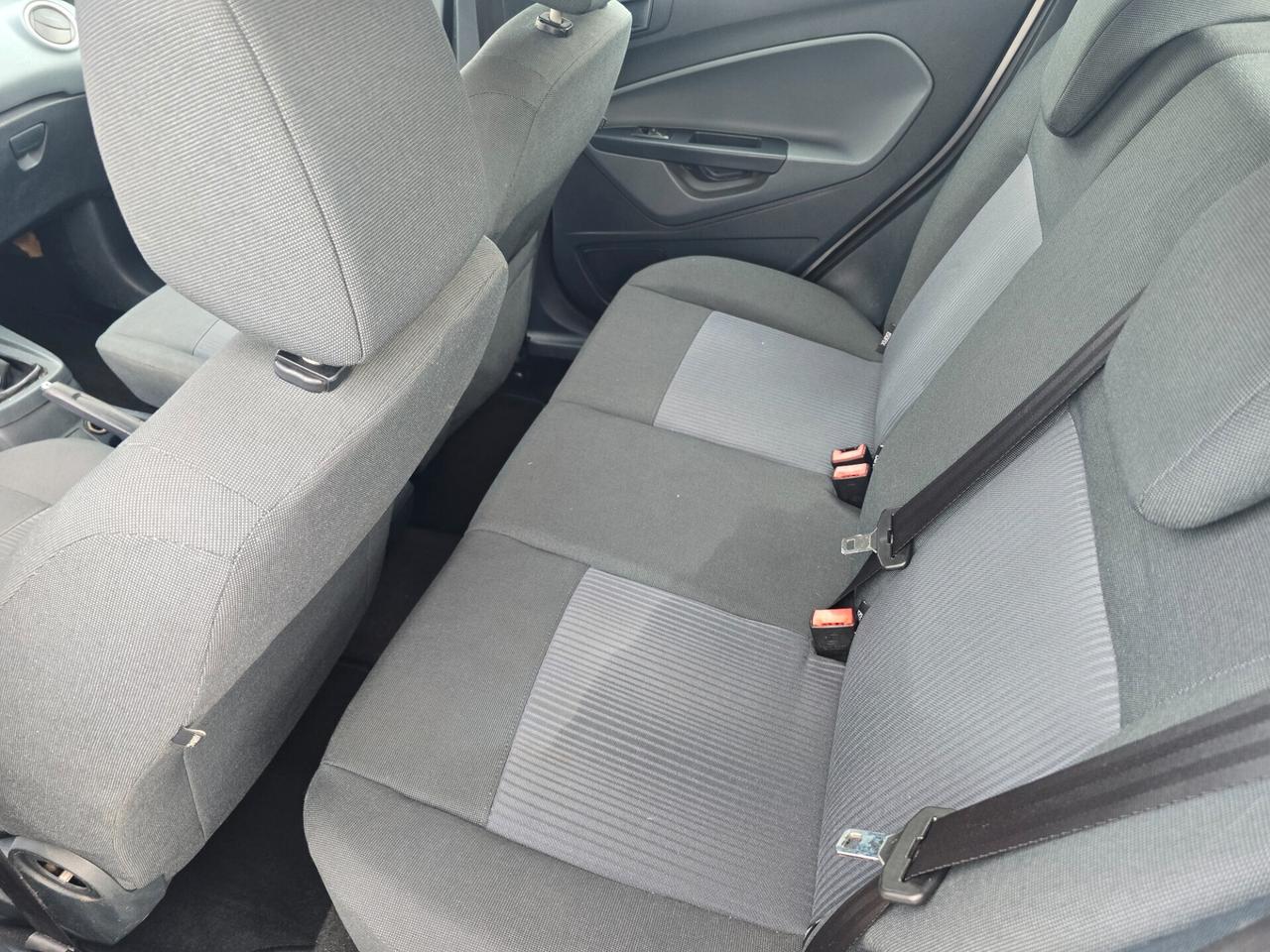 Ford Fiesta 1.4 TDCi 68cv 5porte