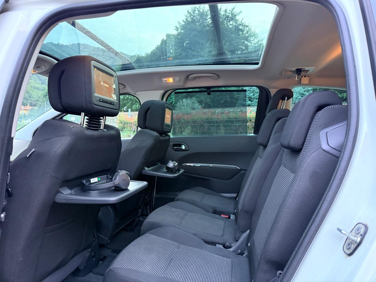 Peugeot 5008 2.0 HDi 150CV full optional