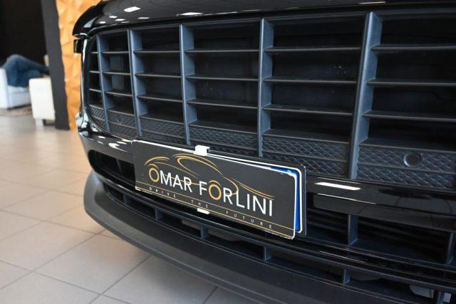 PORSCHE Macan 2.0 PDK BLACKLINE20"SCARICHI NAVI CAM CRUISE NUOVA
