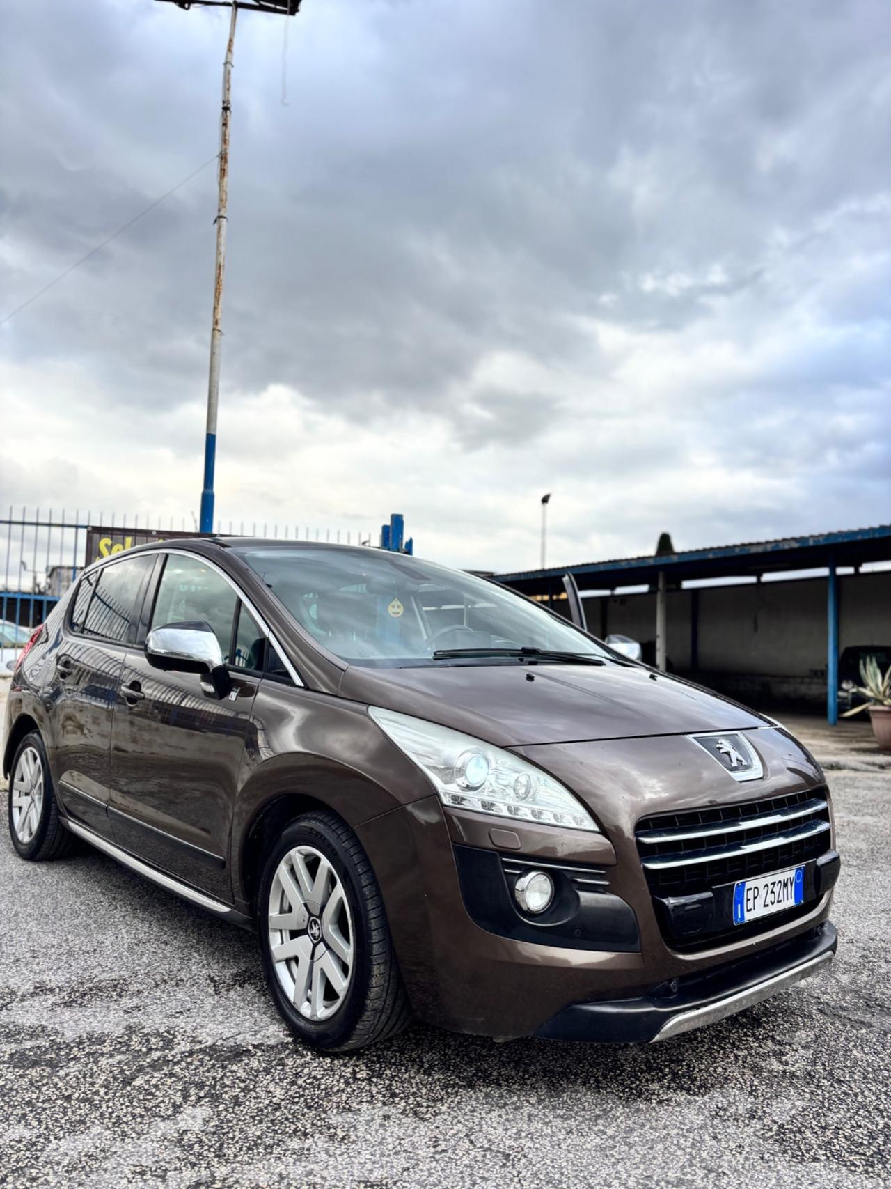 Peugeot 3008 HYbrid4 AUTOMATICO