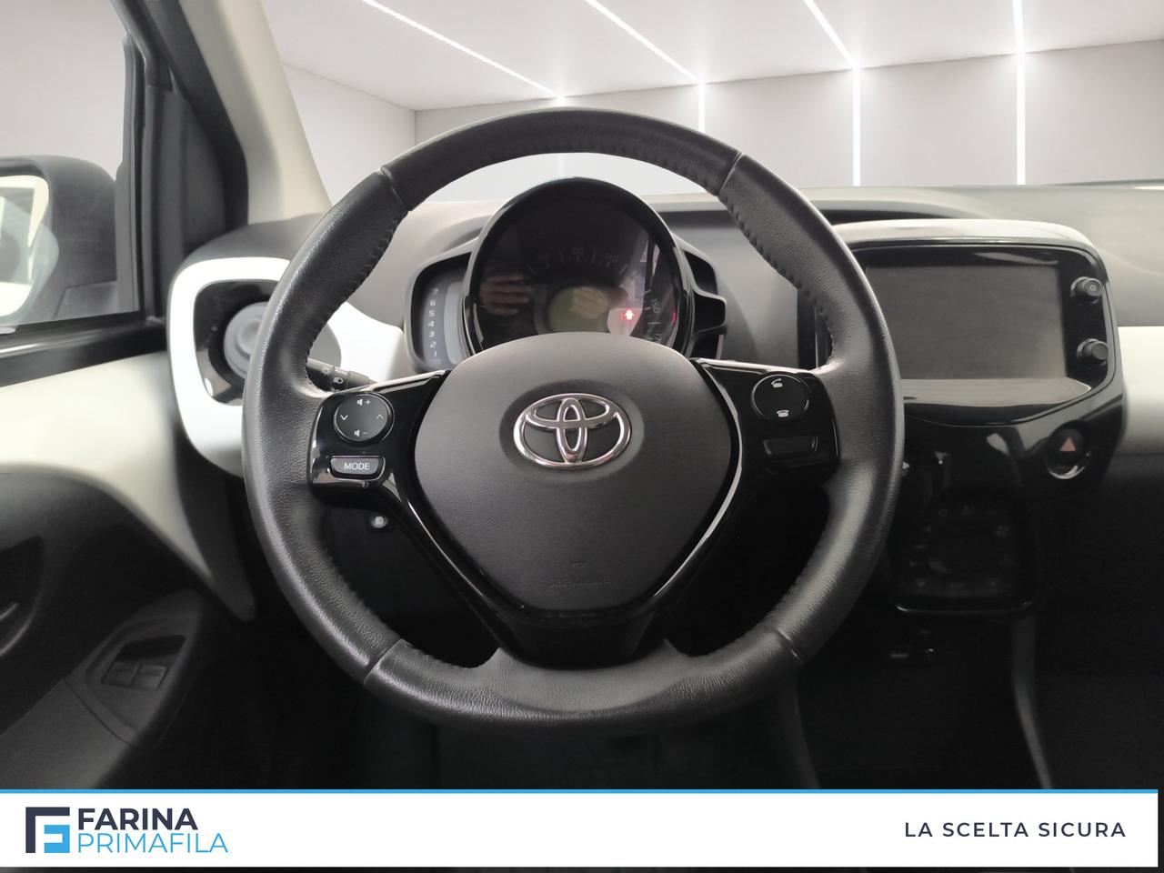 TOYOTA Aygo II - Aygo 1.0 x-cool 5p m-mt my15