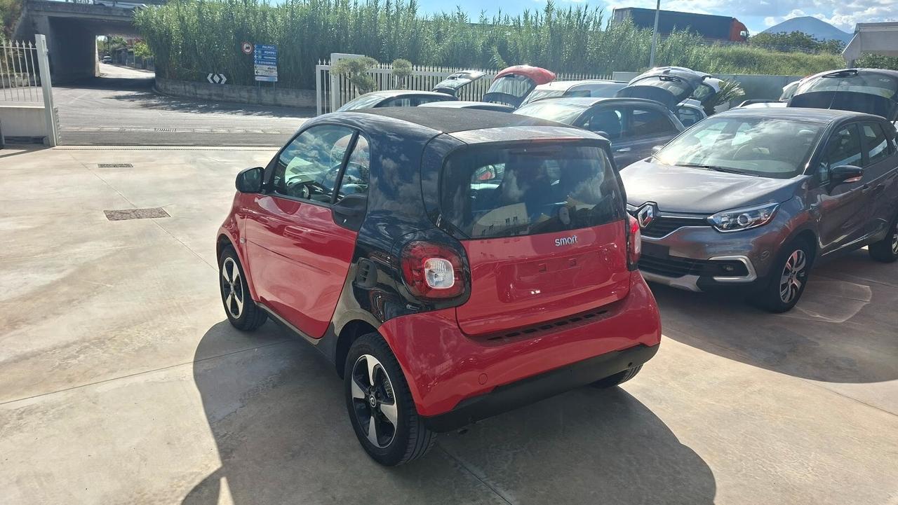 Smart ForTwo 1.0 BENZINA Automatica