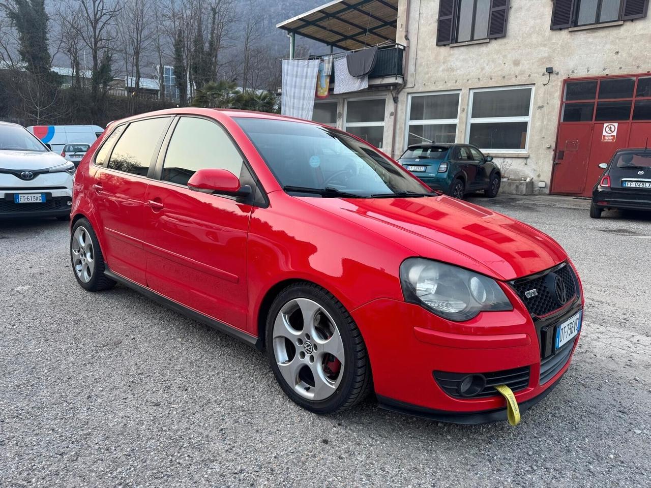 Volkswagen Polo 1.8 T 20V 5p. GTI