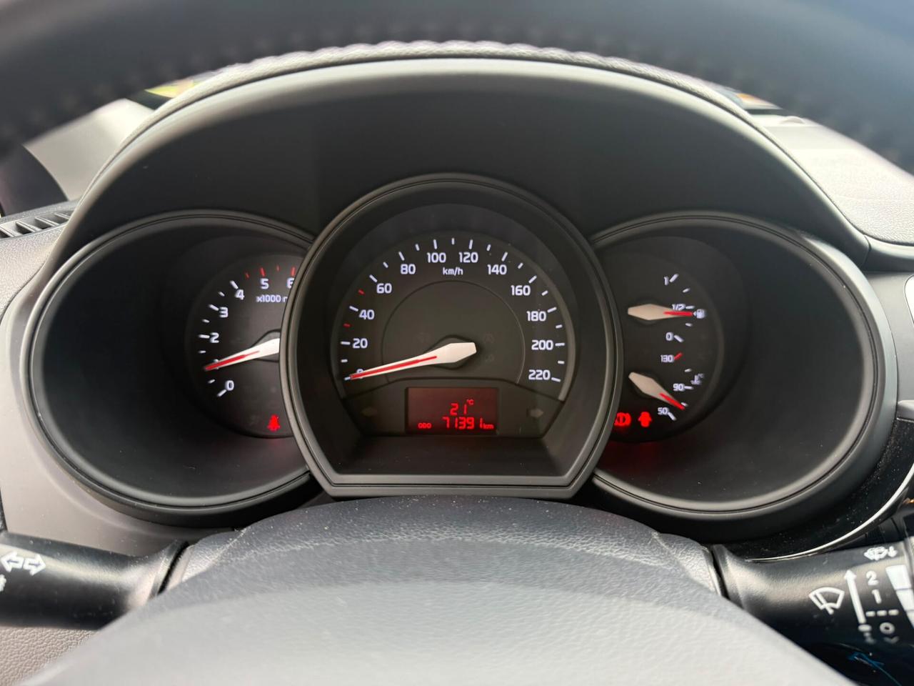 Kia Rio 1.4 CRDi 90CV 5 porte Cool