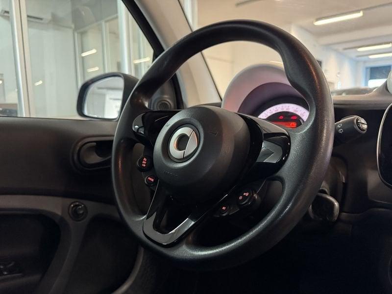 smart fortwo 70 1.0 twinamic Youngster